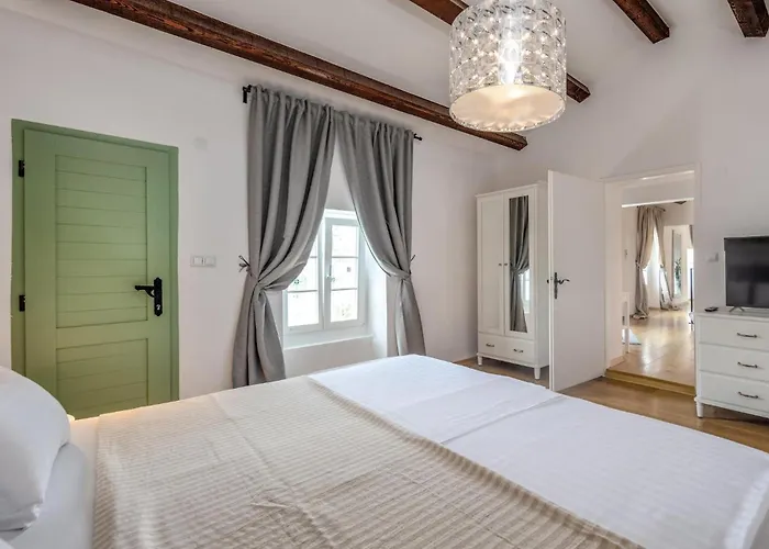Ferienhaus Awesome In *